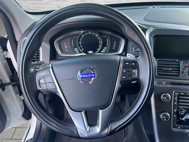 Volvo XC60 2.4 D5 Summum AWD