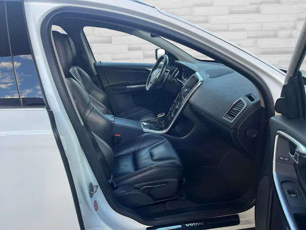 Volvo XC60 2.4 D5 Summum AWD