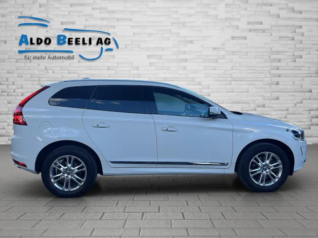Volvo XC60 2.4 D5 Summum AWD