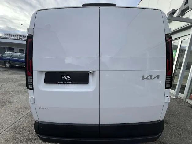 Kia PV5 Cargo 51.5 kWh Plus