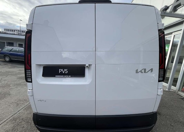 Vehicle image 4 Vehicle image 4