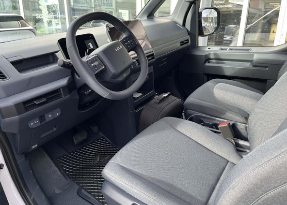 Vehicle image 2 Vehicle image 2