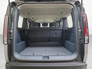 Vehicle image KIA PV5 Passenger 71.2 kWh Elite