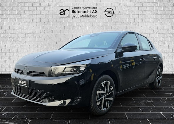 First vehicle image First vehicle image