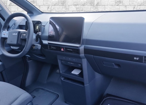 Vehicle image 5 Vehicle image 5