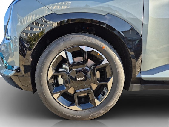 Vehicle image 11 Vehicle image 11