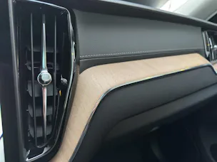 Volvo XC60 2.0 T8 TE Ultra Dark eAWD