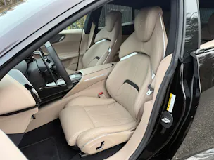 Ferrari Purosangue 6.5 V12