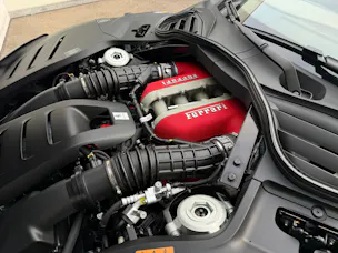 Ferrari Purosangue 6.5 V12