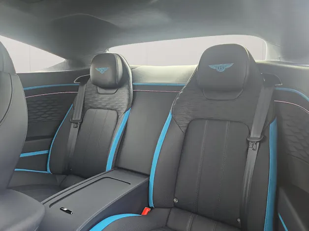 Bentley Continental GT 4.0 V8 PHEV 782 PS Speed/ 1.9% Leasing möglich