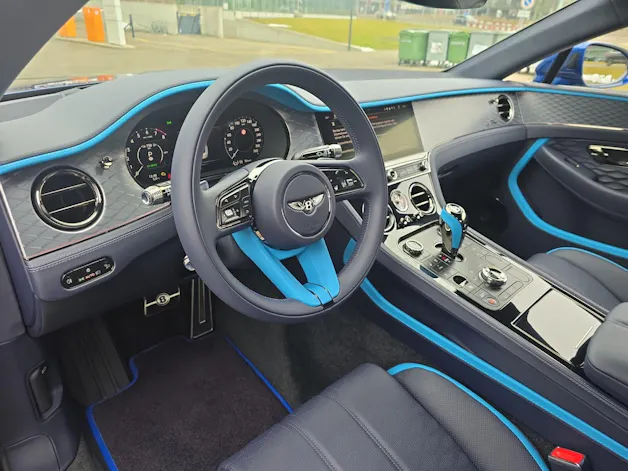 Bentley Continental GT 4.0 V8 PHEV 782 PS Speed/ 1.9% Leasing möglich