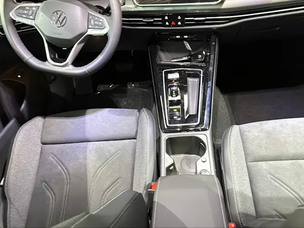 VW Golf 1.5 TSI PHEV Style