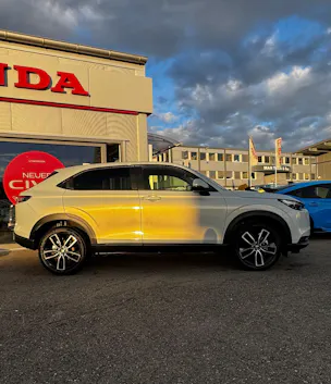 Honda HR-V e:HEV 1.5l Elegance eCVT 1.9% Leasing Aktion unschlagbar mit 8 Jahren Garantie