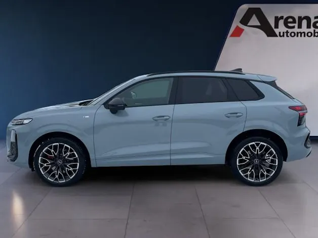 Audi Q3 SUV TFSI quattro 195 kW S tronic