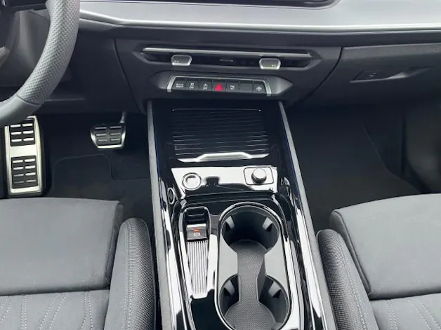 Audi Q3 SUV TFSI quattro 195 kW S tronic