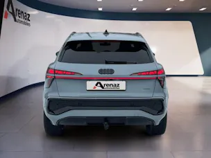 Audi Q3 SUV TFSI quattro 195 kW S tronic