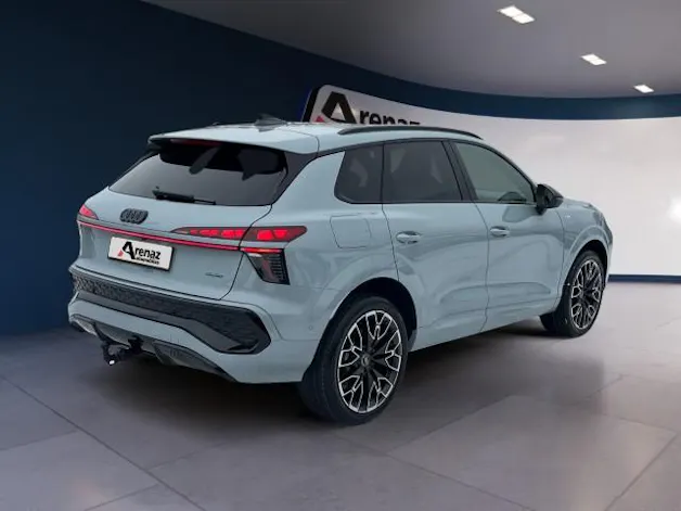 Audi Q3 SUV TFSI quattro 195 kW S tronic