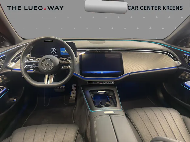 Mercedes-Benz E 450 d 4M - AMG / 360 Grad Kamera / Panorama-Dach / AHK / Digital Light