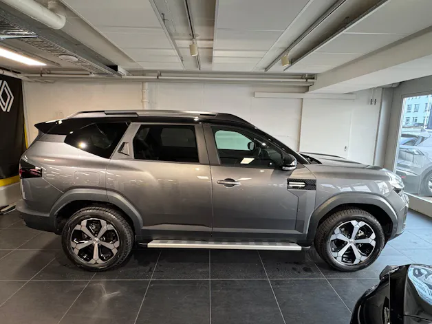 Dacia BIGSTER journey hybrid 155