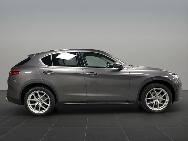 Alfa Romeo STELVIO 2.0 Q4 280 First Ed