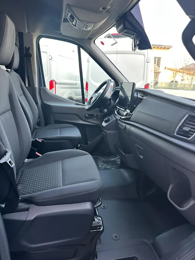 Ford Transit combi 350 L2 2.0 EcoBl Trend/150CV/Aut.