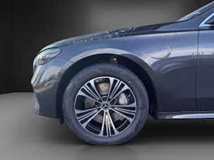 Mercedes-Benz E 220 d T 4M 9G-Tronic
