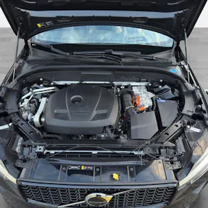 Volvo XC60 T6 eAWD R-Design Geartronic