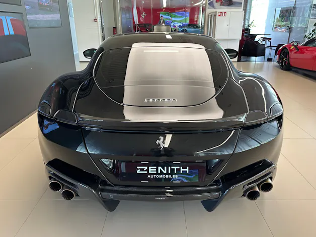 Ferrari Roma 3.9 V8 T