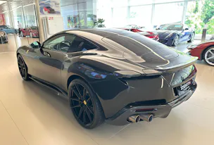 Ferrari Roma 3.9 V8 T