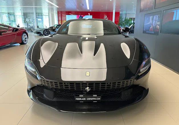 Ferrari Roma 3.9 V8 T