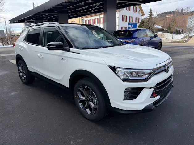 KGM -SsangYong Korando 1.5 T GDI Steel Blackline 4WD Automat