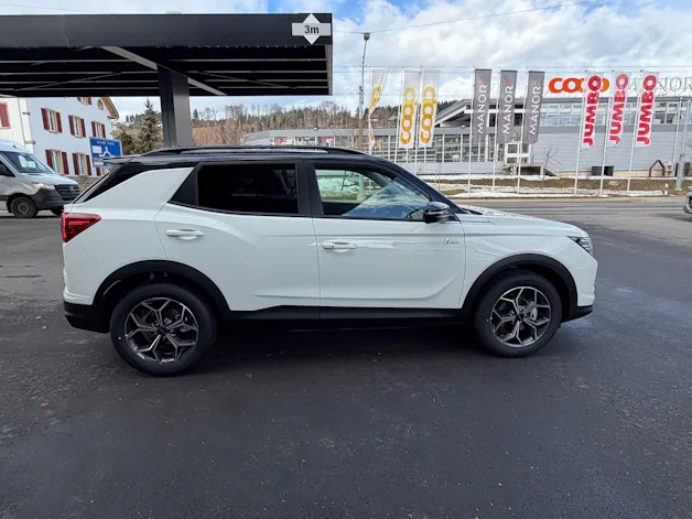 KGM -SsangYong Korando 1.5 T GDI Steel Blackline 4WD Automat