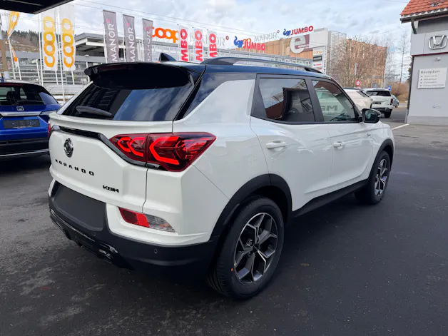 KGM -SsangYong Korando 1.5 T GDI Steel Blackline 4WD Automat