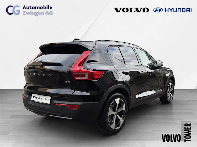 Volvo XC40 B4 Benzin Mild Hybrid Plus Dark DCT