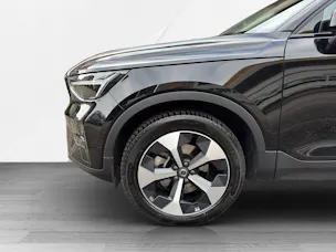 Volvo XC40 B4 Benzin Mild Hybrid Plus Dark DCT