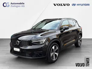 Volvo XC40 B4 Benzin Mild Hybrid Plus Dark DCT