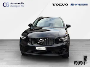 Volvo XC40 B4 Benzin Mild Hybrid Plus Dark DCT