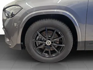 Mercedes-Benz GLA 220 4Matic 8G-DCT