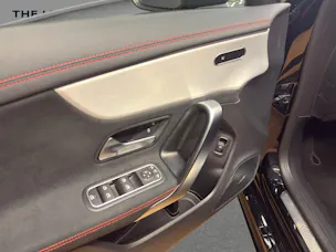 Mercedes-Benz CLA 200 - AMG / Rückfahrkamera / DISTRONIC / Multibeam LED