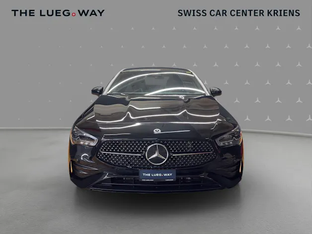 Mercedes-Benz CLA 200 - AMG / Rückfahrkamera / DISTRONIC / Multibeam LED