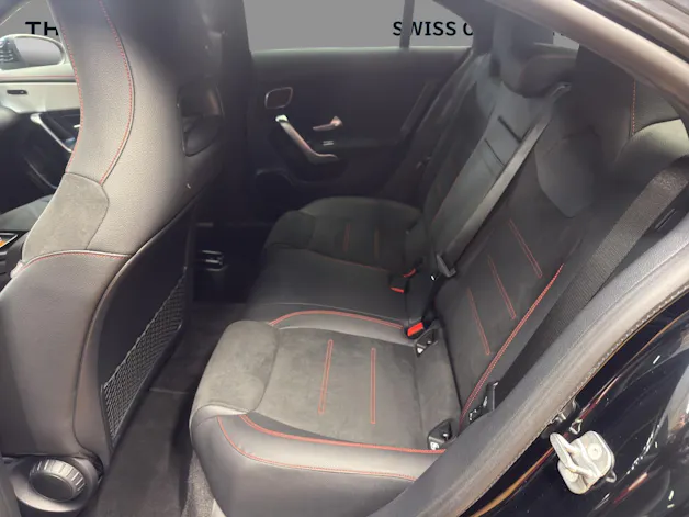 Mercedes-Benz CLA 200 - AMG / Rückfahrkamera / DISTRONIC / Multibeam LED