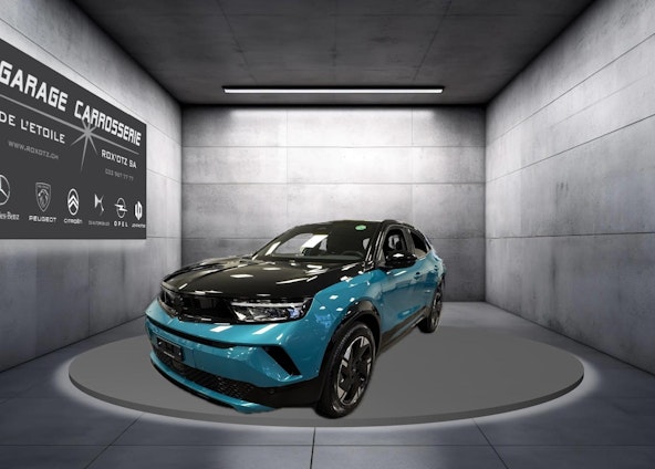 First vehicle image First vehicle image