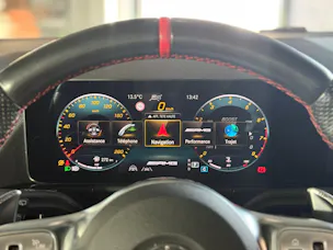Mercedes-Benz GLA 35 AMG 4Matic 8G-Speedshift DCT