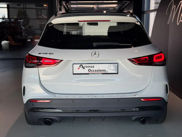 MERCEDES-BENZ GLA 35 AMG 4Matic 8G-Speedshift DCT