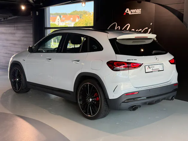 MERCEDES-BENZ GLA 35 AMG 4Matic 8G-Speedshift DCT