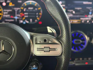 Mercedes-Benz GLA 35 AMG 4Matic 8G-Speedshift DCT