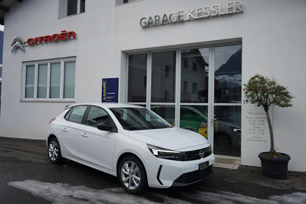 Opel Corsa 1.2 TP Edition A