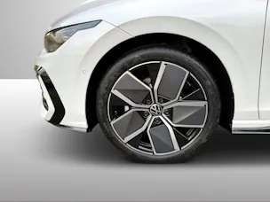 VW Golf 2.0 TSI R-Line DSG 4 Motion