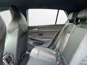 VW Golf 2.0 TSI R-Line DSG 4 Motion