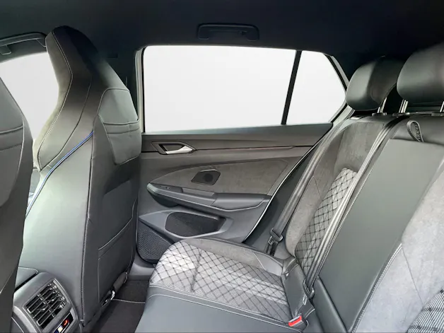 VW Golf 2.0 TSI R-Line DSG 4 Motion